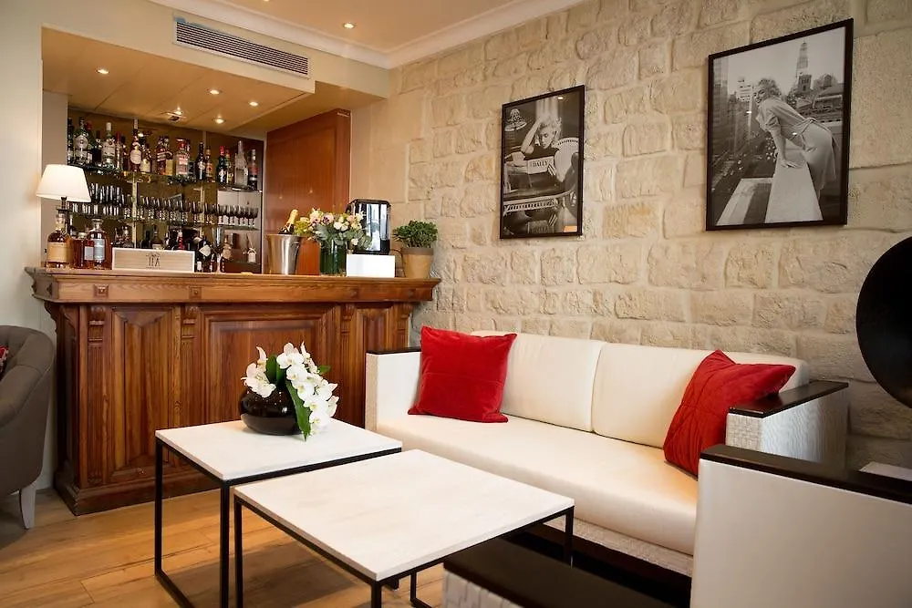 ****  Hotel Elysees Opera Paris Frankrike