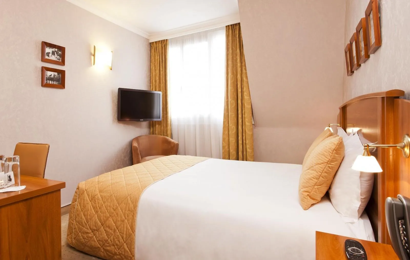 Hotel Elysees Opera Paris