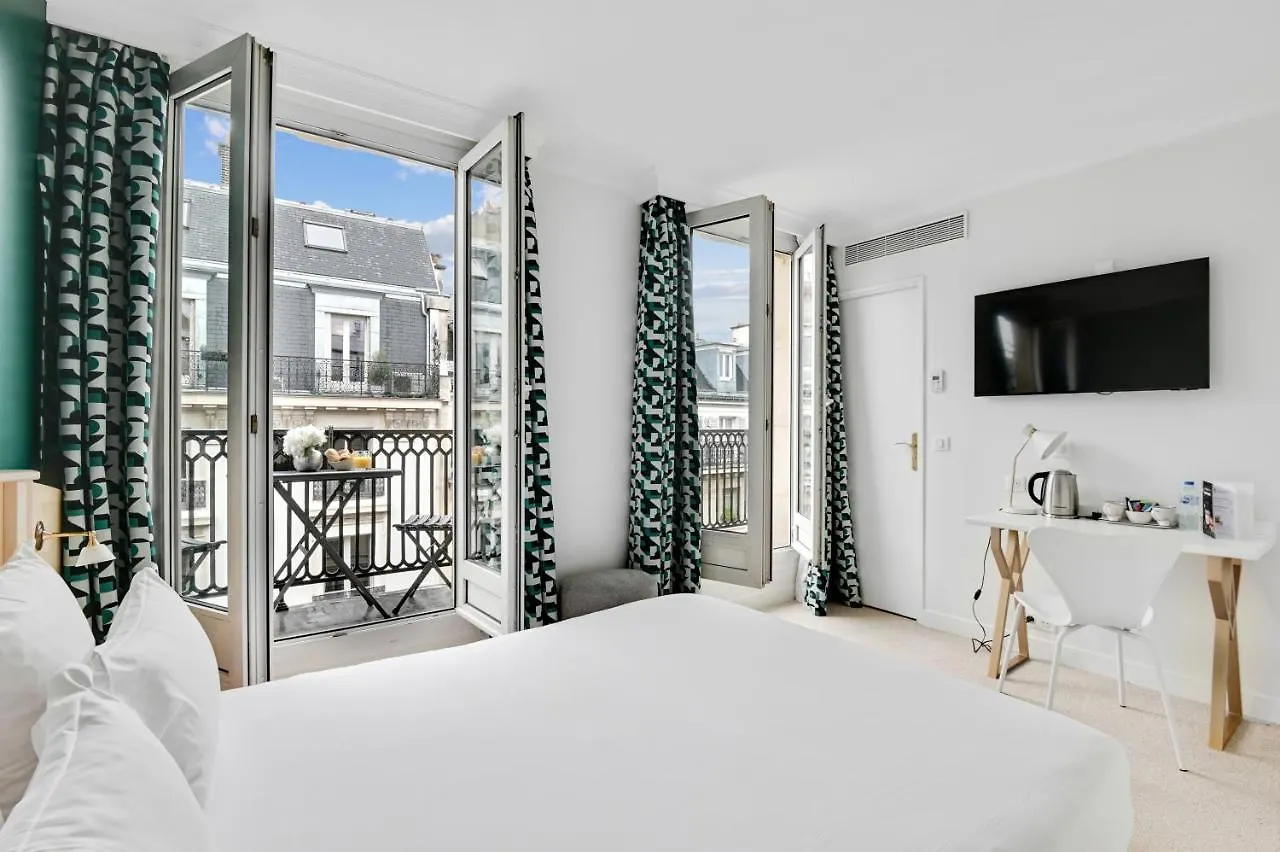 Hotel Elysees Opera Paris 4*,