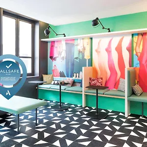 Отель Ibis Styles Gare Saint Lazare, Париж
