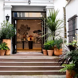 Отель Kyriad 10 - Canal Saint Martin - Republique, Париж