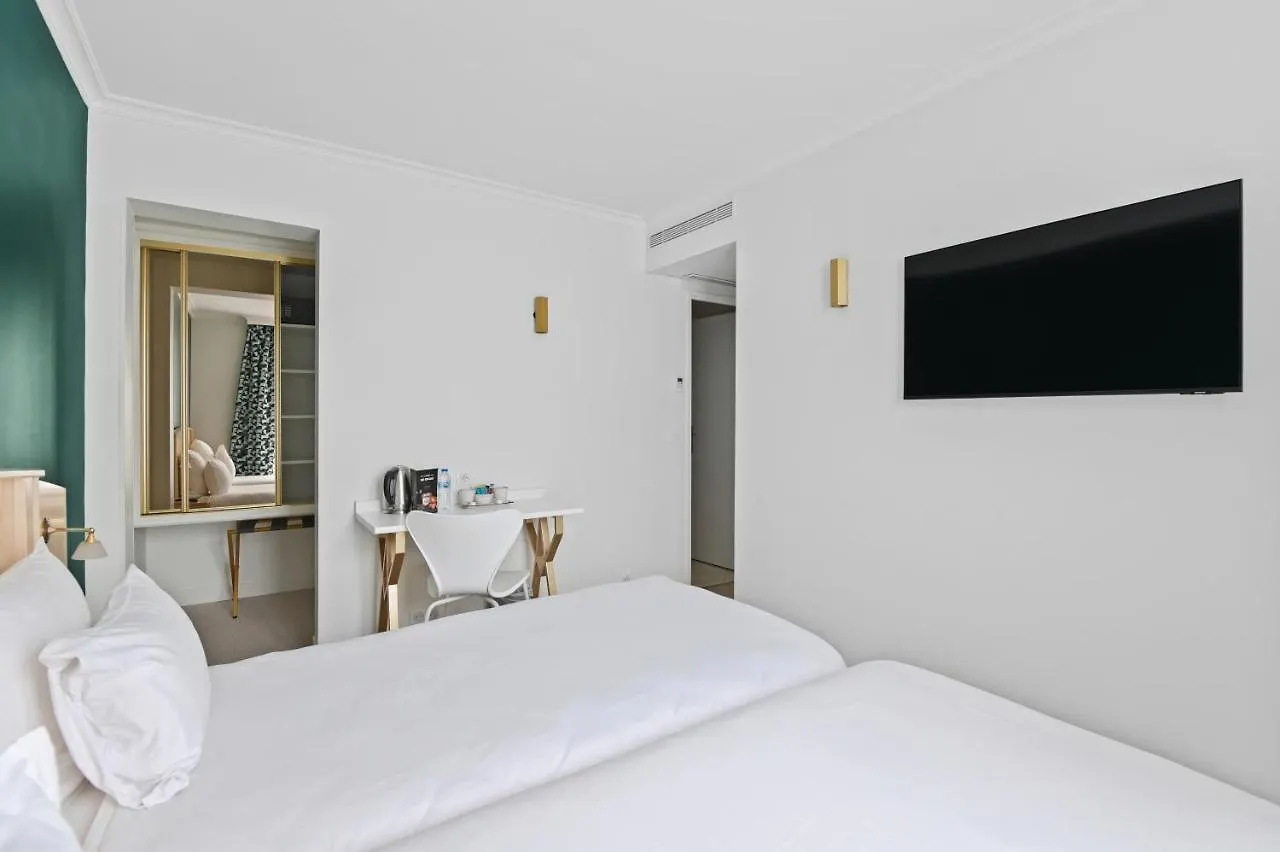 Hotel Elysees Opera Paris